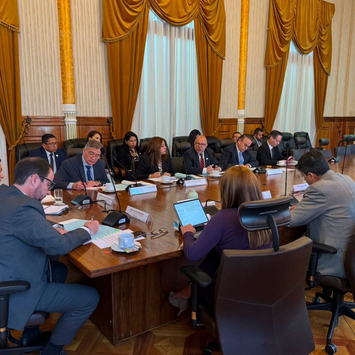 MÁS ARTICULACIÓN PARA IMPULSAR EL COMERCIO Y FORTALECER LA INDUSTRIA BOLIVIANA