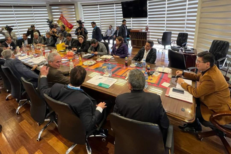  LA CNI TRANSMITE PREOCUPACIÓN DE SU SECTOR EN REUNIÓN CON EL GOBIERNO Y PLANTEA 4 PILARES PARA SUPERAR LA ESCASEZ DE DÓLARES  